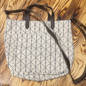 Thirty-One Stylish Cream and Black Tote Bag